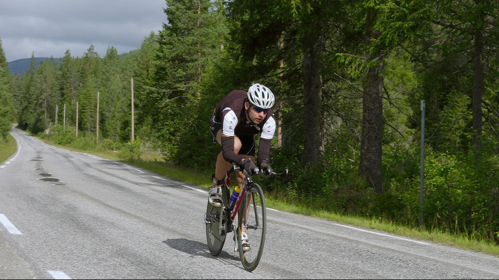 开云电竞入口-史上最大“黑马王朝”：逆袭夺冠的奇迹历程，黑马王子百科